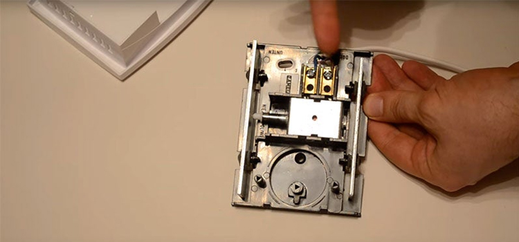 fix door bell in Oasis