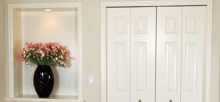 residential closet door repair in Oasis